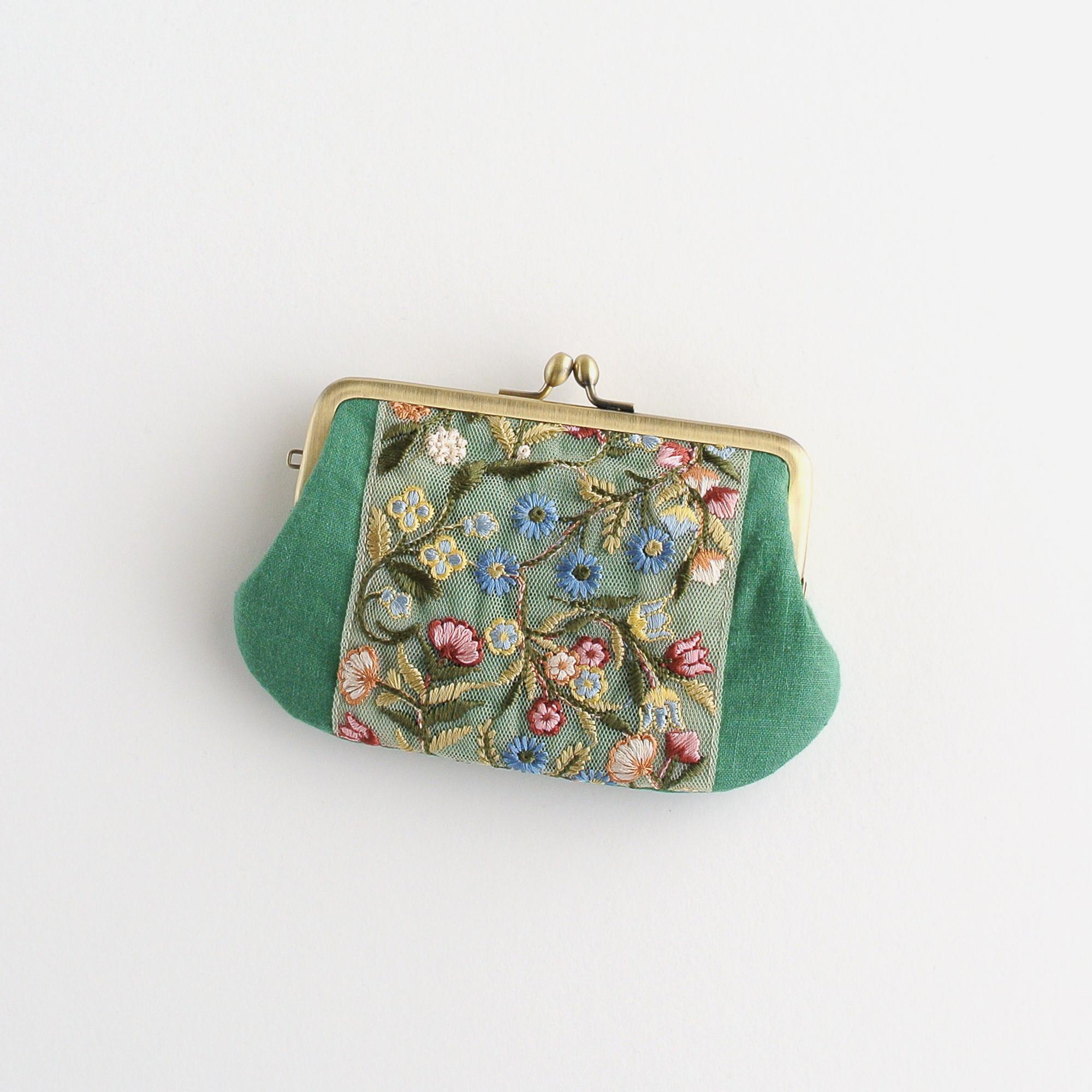 インド刺繍リボンのがま口ミニ財布/ポーチ　グリーン