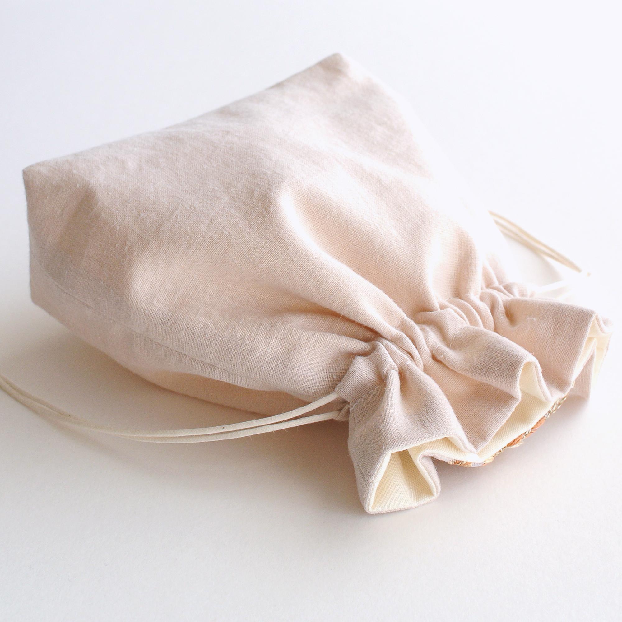 インド刺繍リボンのマチのある巾着ポーチ 　ライトベージュ | 6枚目