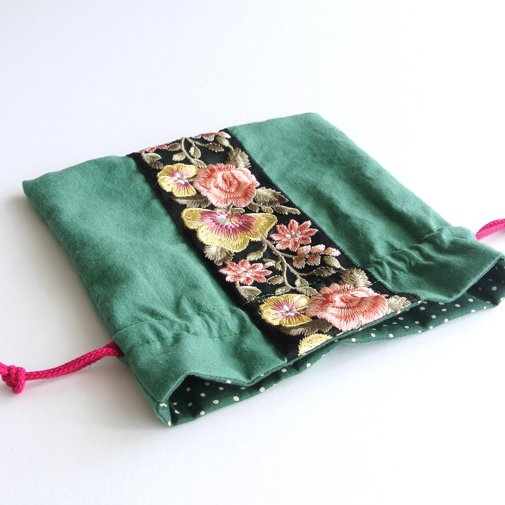 インド刺繍リボンの巾着ポーチ  　グリーン | 5枚目