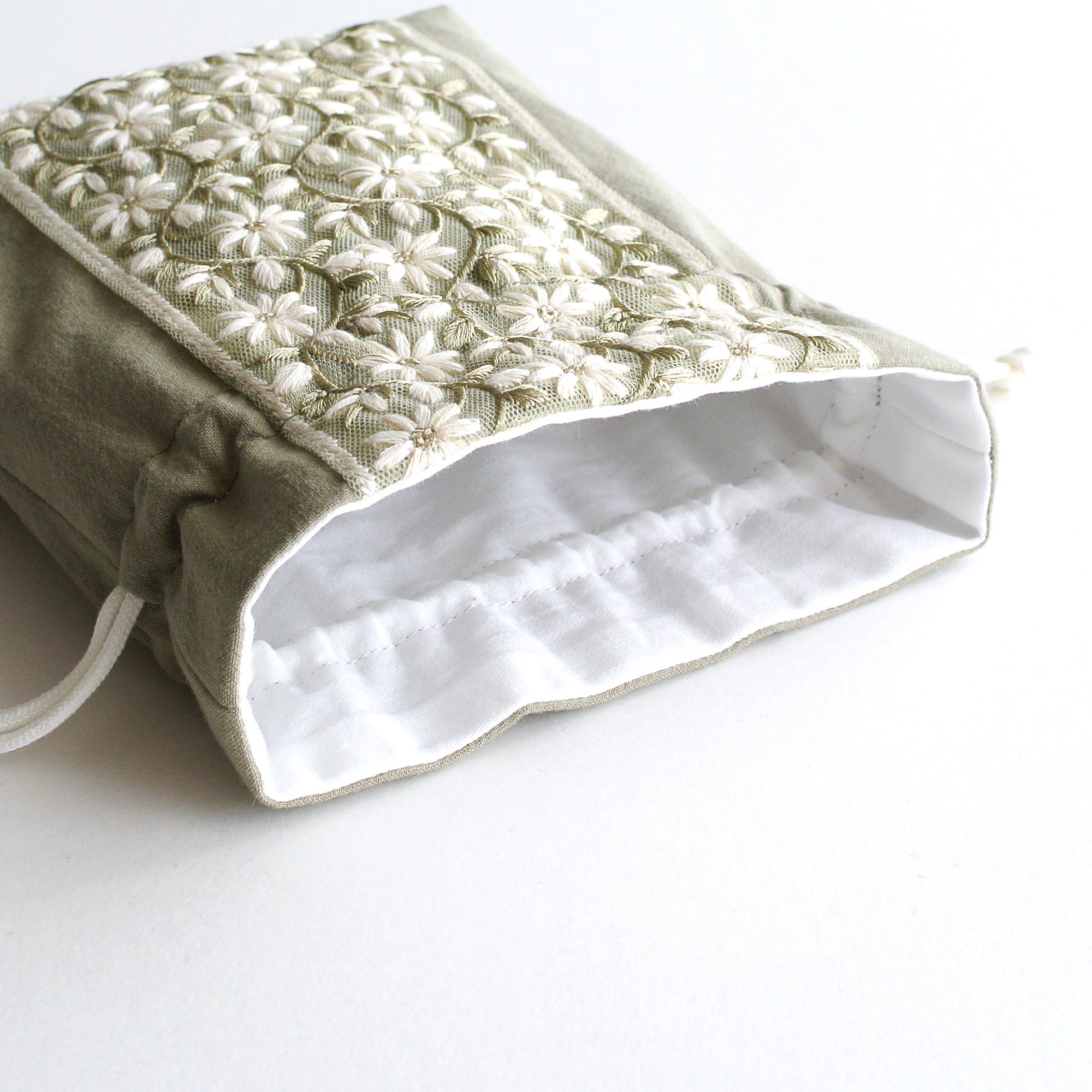 インド刺繍リボンのマチのある巾着ポーチ 　グリーン | 3枚目