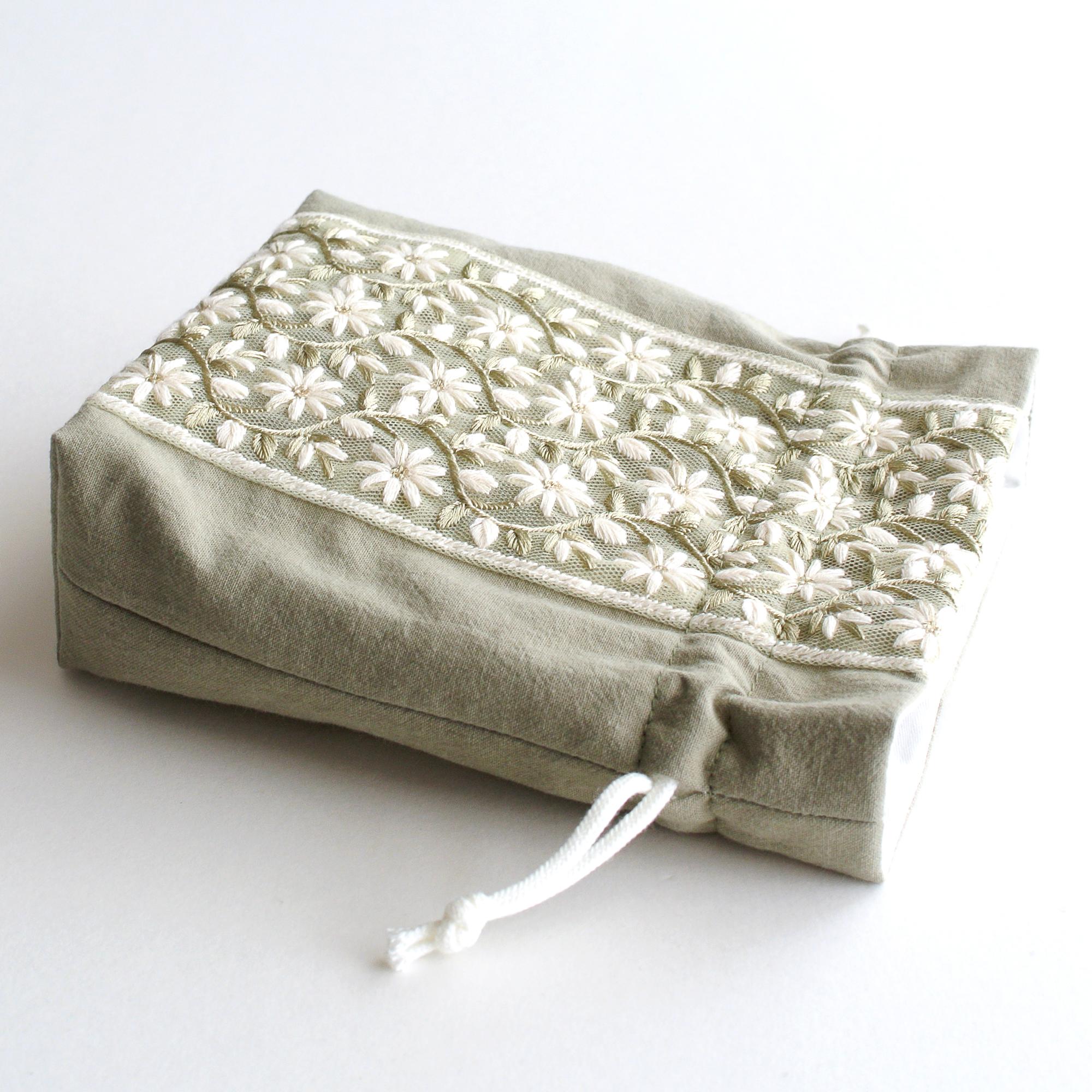 インド刺繍リボンのマチのある巾着ポーチ 　グリーン | 5枚目