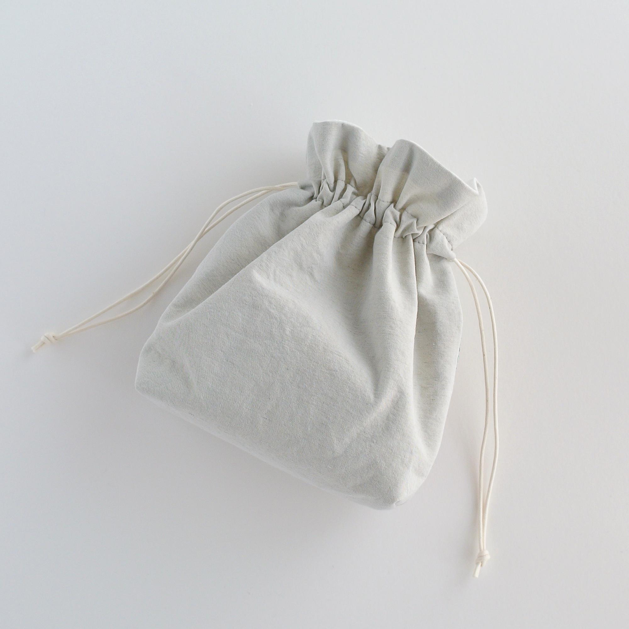 インド刺繍リボンのマチのある巾着ポーチ 　ライトグレー | 7枚目