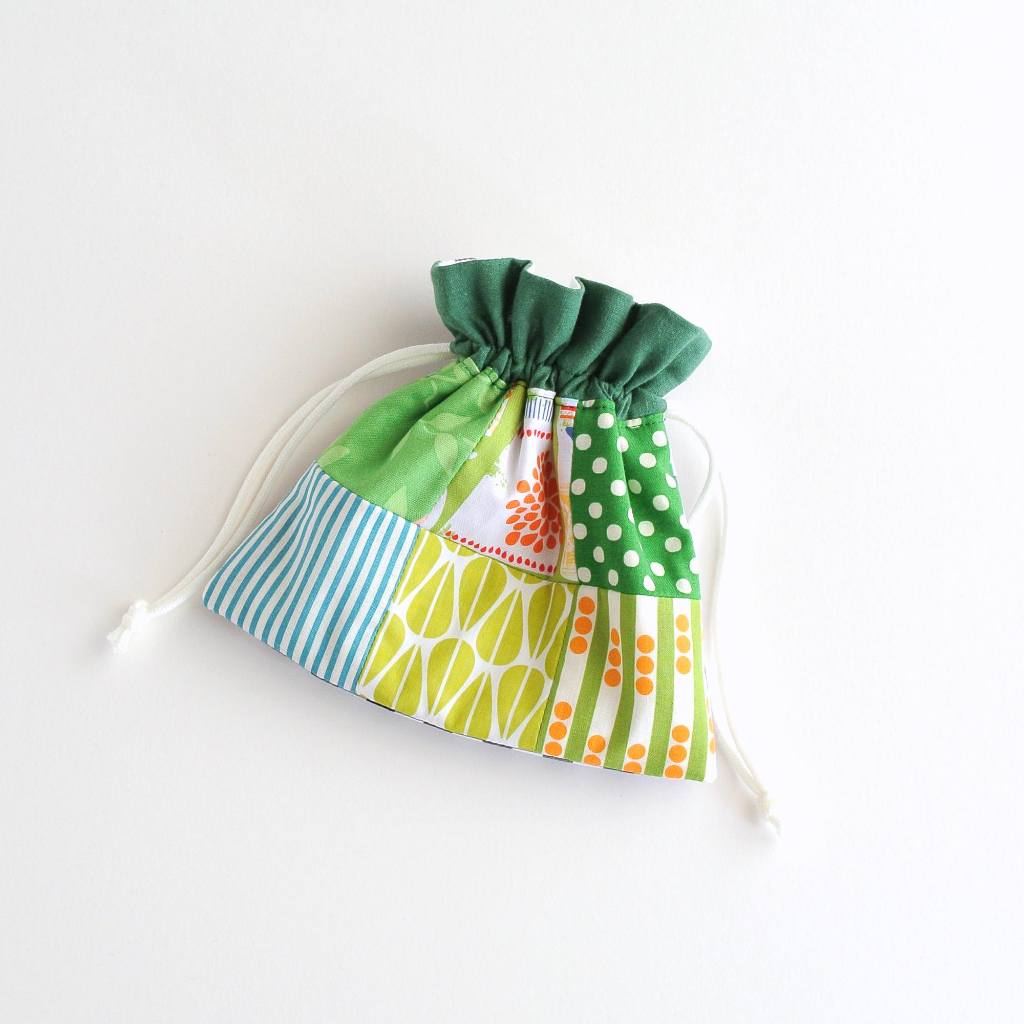 パッチワークの巾着ポーチ21枚目の画像