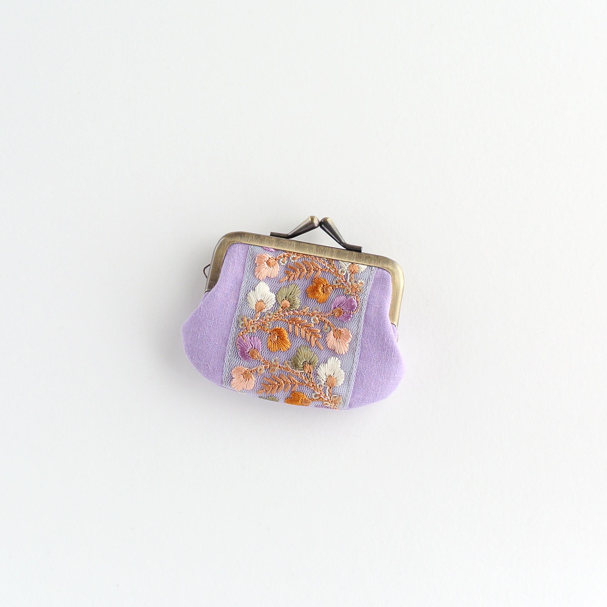 インド刺繍リボンのミニがま口　ラベンダー